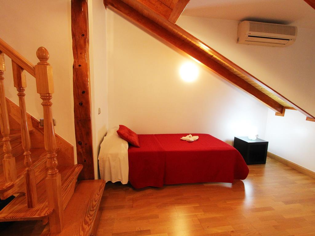 Apartamentos Good Stay Prado Madrid Zimmer foto